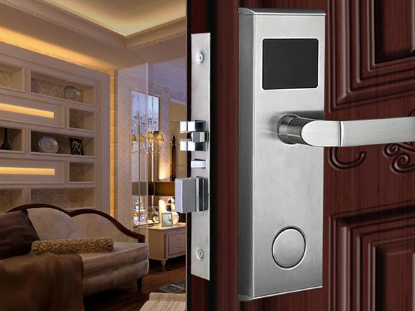 泸水24小时上门开锁公司